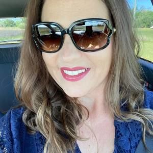 Meet your Posher, Martina